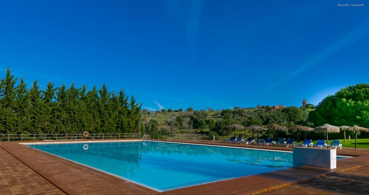 A11 - Marinapark Hill Beach Apartment Lagos Bagian luar foto
