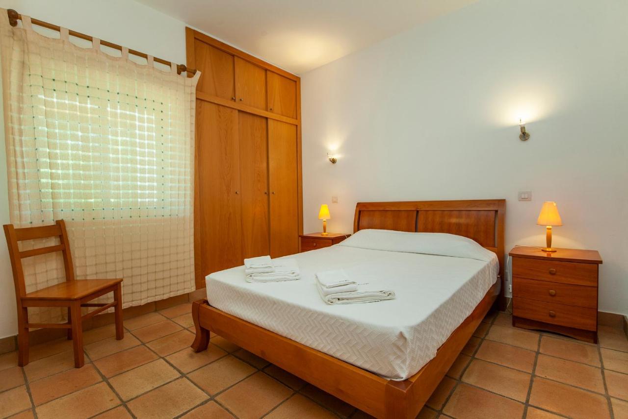 A11 - Marinapark Hill Beach Apartment Lagos Bagian luar foto